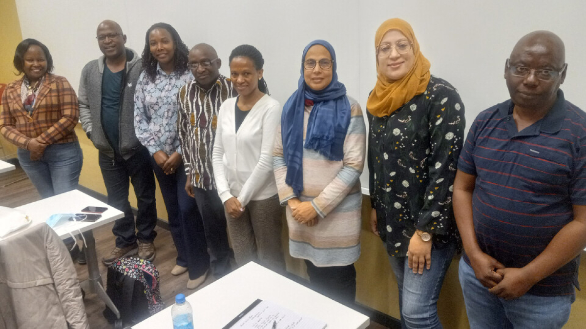 African fellows work with IANR faculty to tackle plant health, international trade
